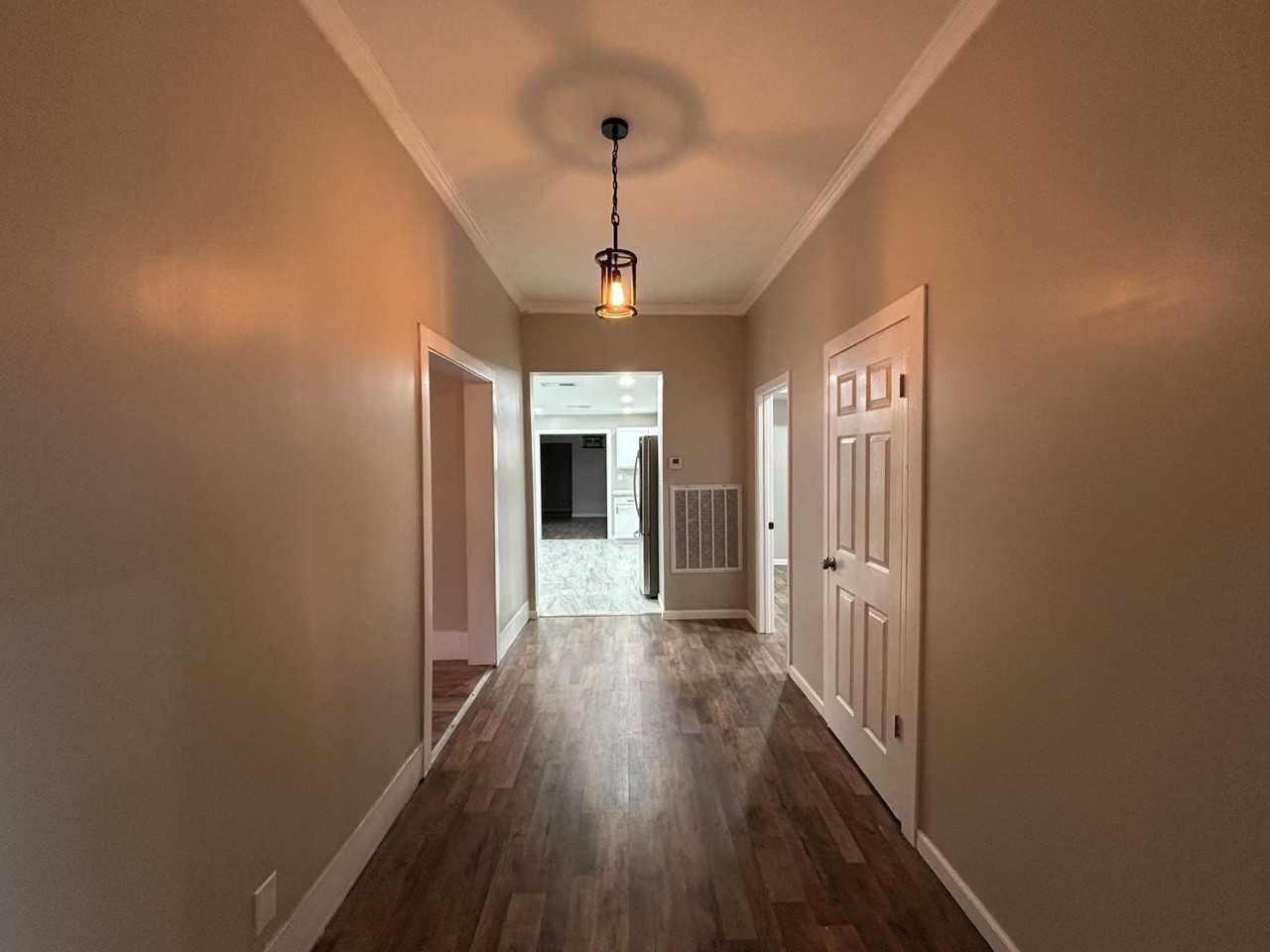 605 Byars St - Photo 5 of 22