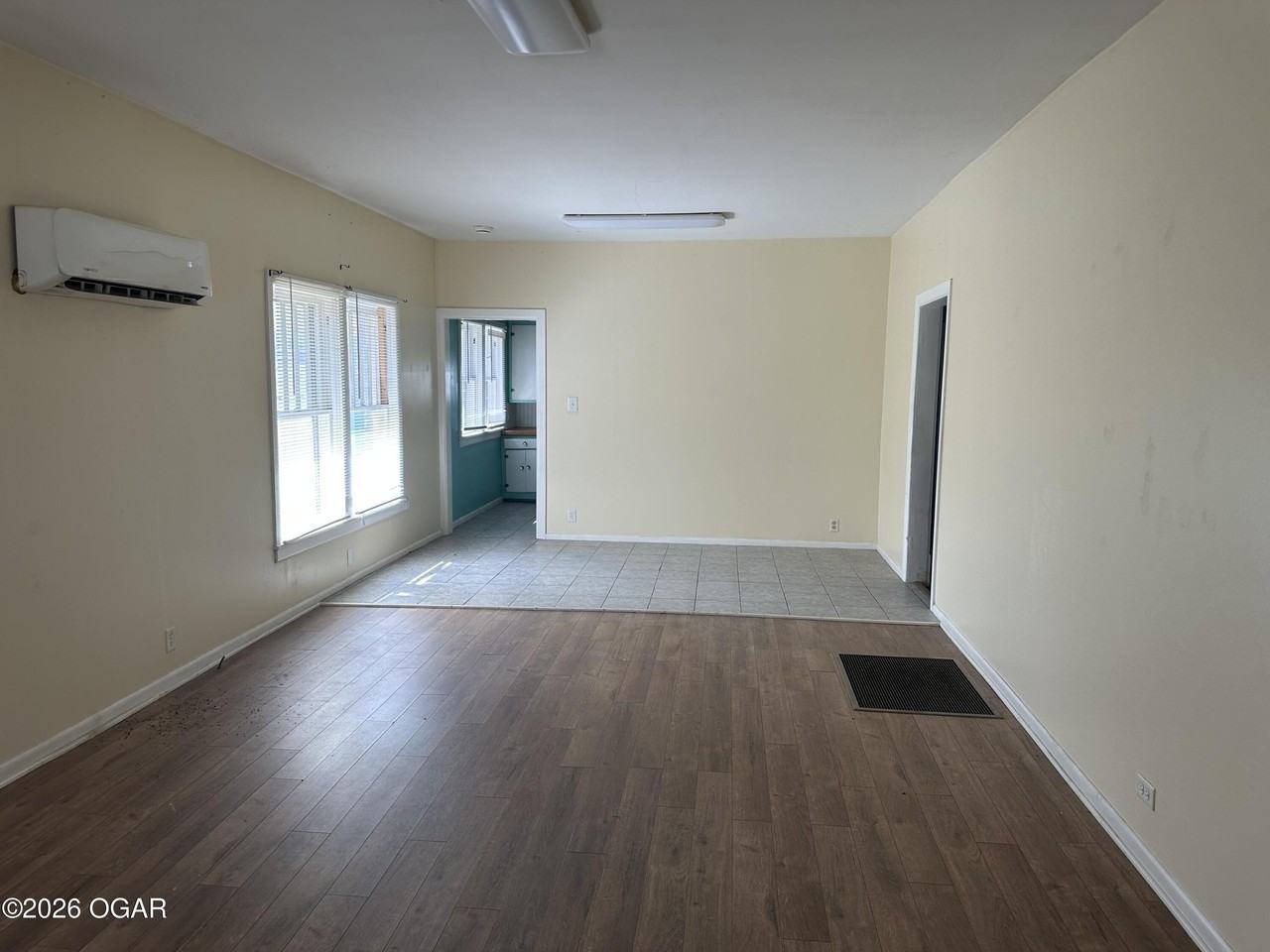 2106 S Joplin Ave - Photo 6 of 12