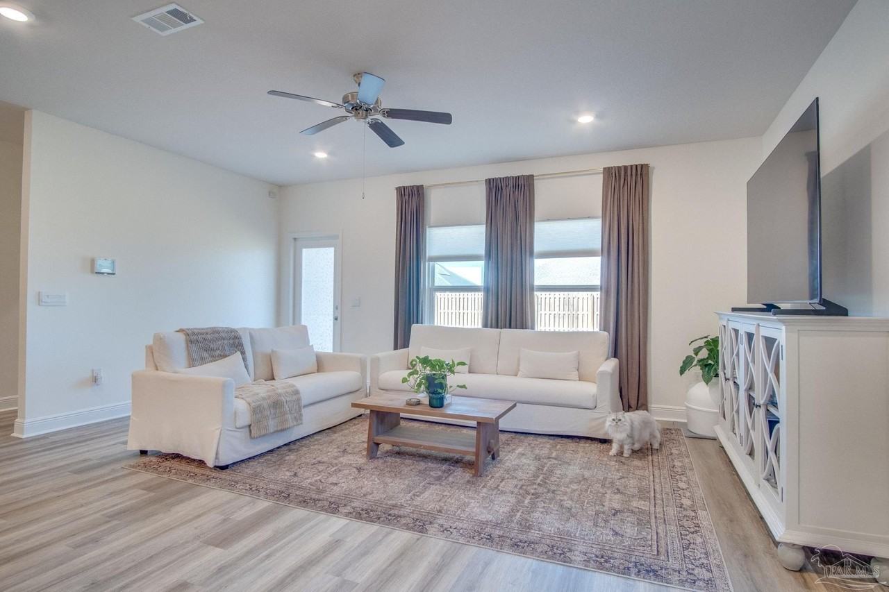 8130 Fir Tree Dr - Photo 7 of 40