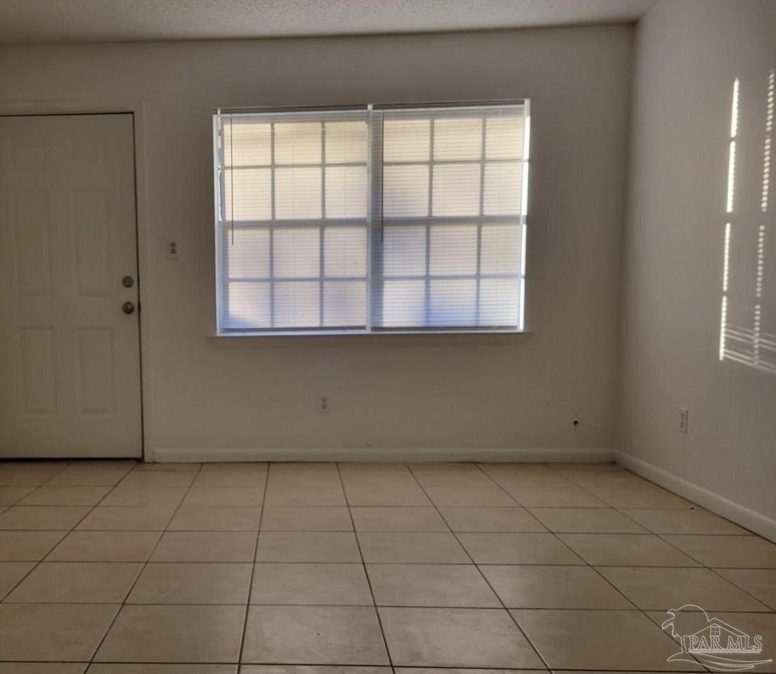 5376 Conecuh St - Photo 4 of 11