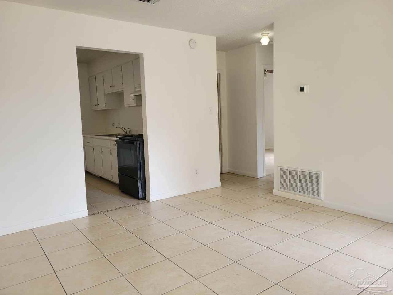 5376 Conecuh St - Photo 5 of 11