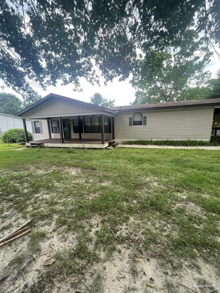 649 N Highway 95a - Photo 2 of 16