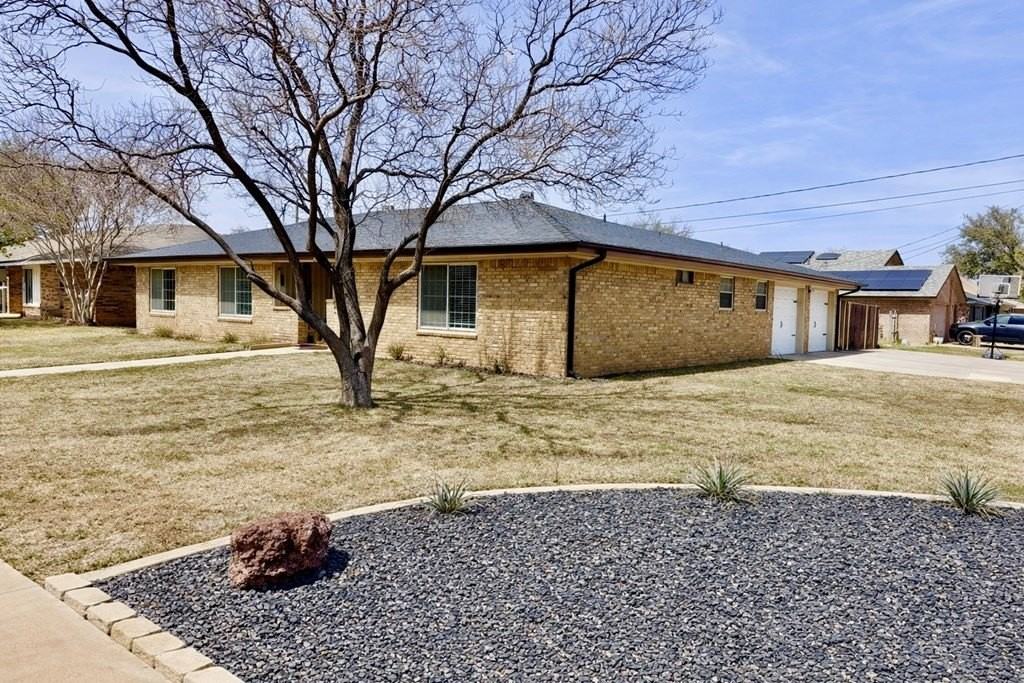 3900 Douglas Ave - Photo 2 of 24