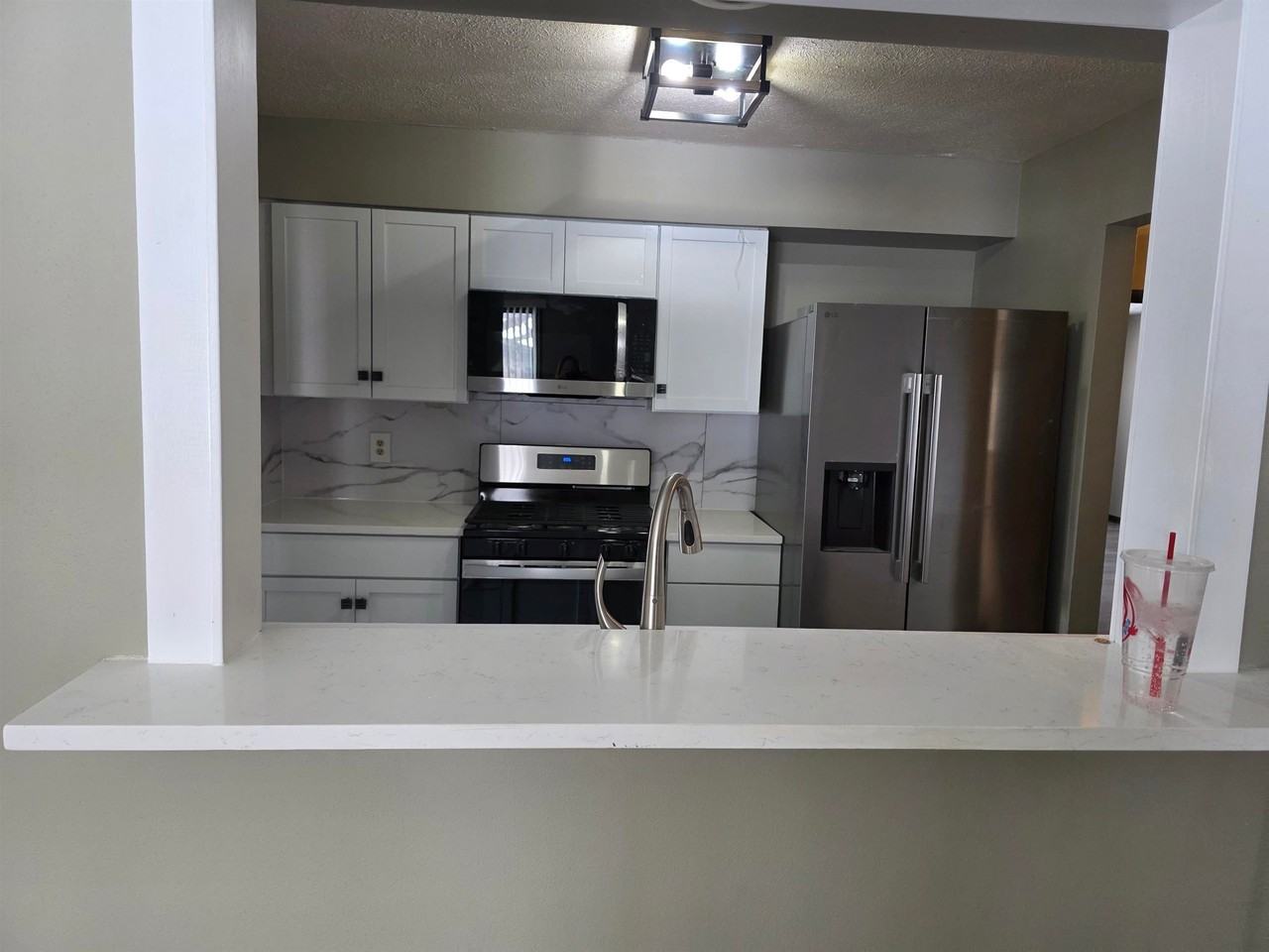 809 Nassau Pkwy - Photo 2 of 21