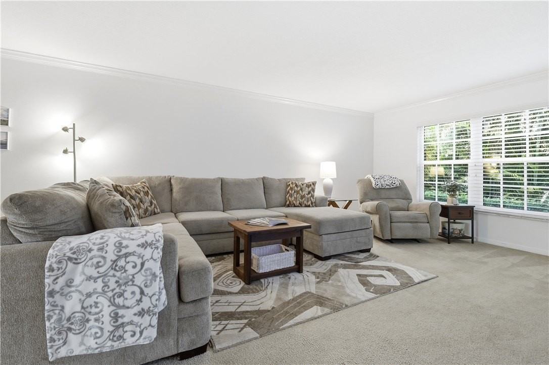 2737 Ocean Dr Apt 21b #21B - Photo 5 of 31