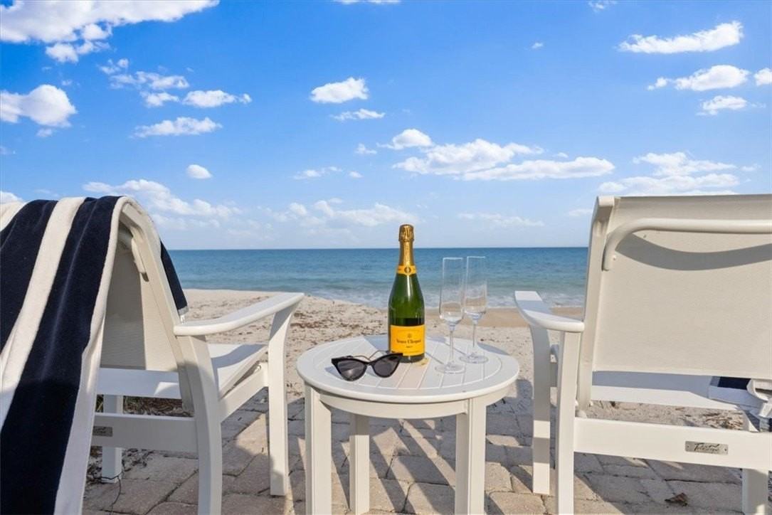 171 S Camelia Ct - Photo 2 of 36