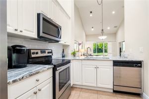 featured image of 4325 Cross Ct