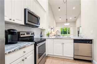 4325 Cross Ct - Photo 1 of 1