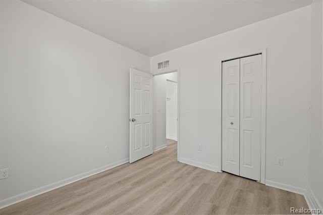 111 Cadillac St - Photo 7 of 15