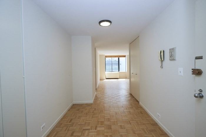 445 5th Ave #25D - Photo 6 of 11