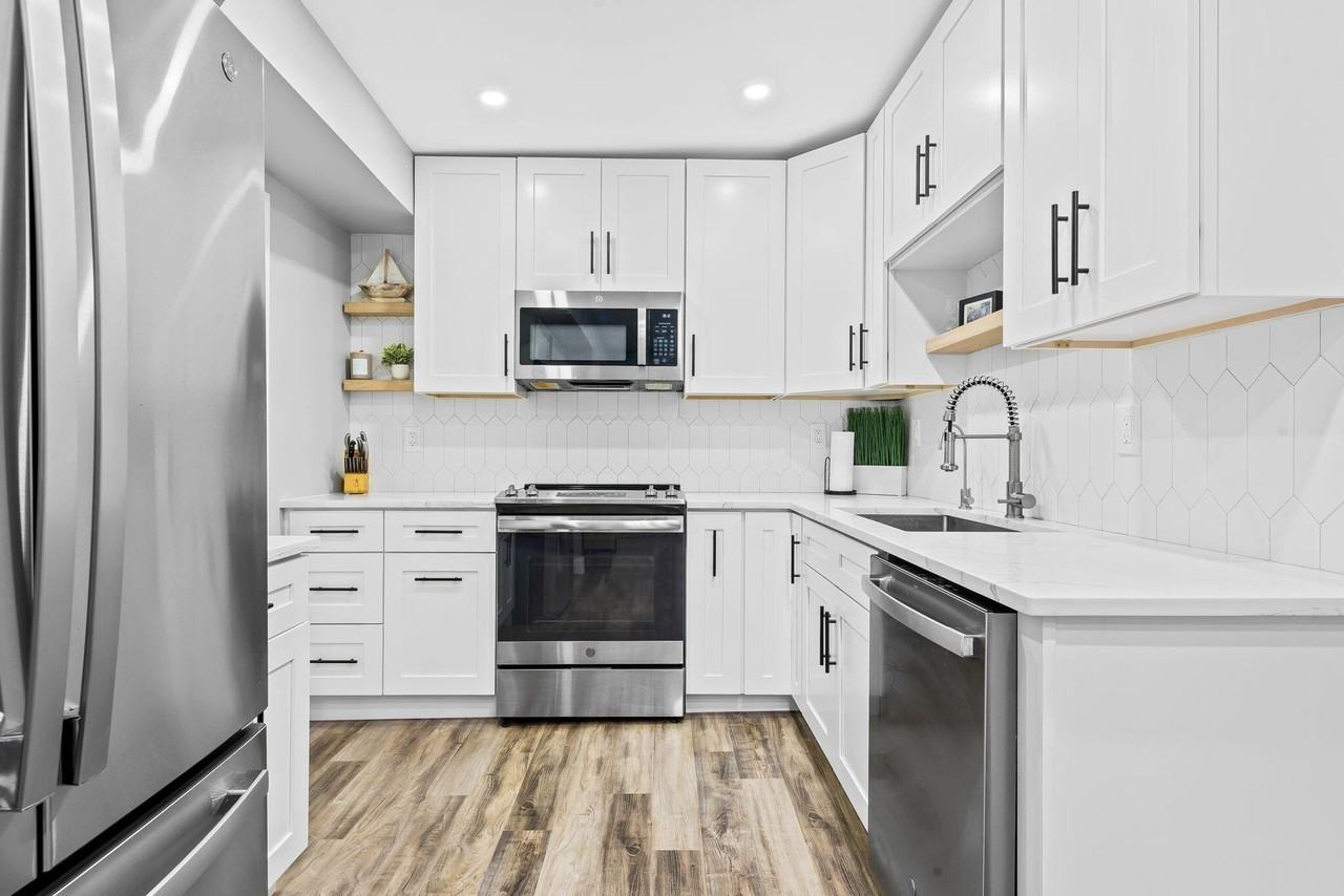1881 Middle River Dr #206 - Photo 7 of 29