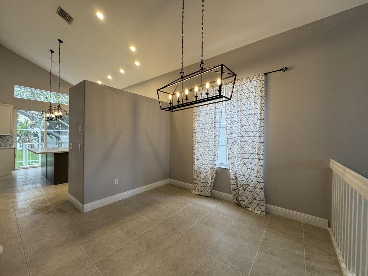 1251 Oakwater Dr - Photo 6 of 19