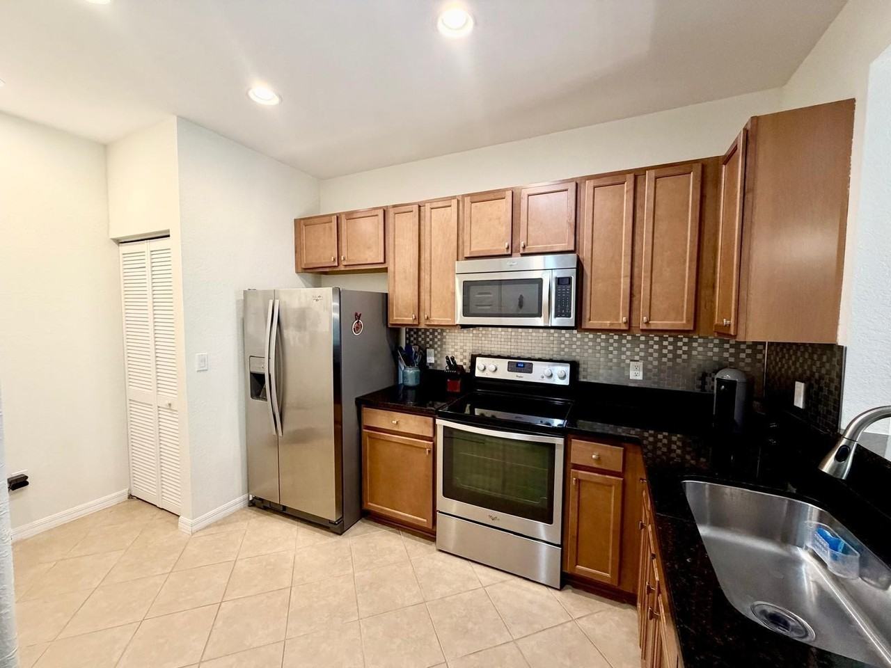 358 Lake Monterey Cir - Photo 6 of 14