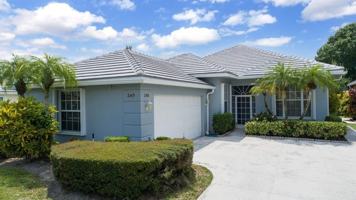 featured image of 249 Nw Bentley Cir