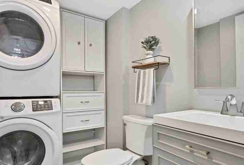 2117 21st Ct - Photo 7 of 10