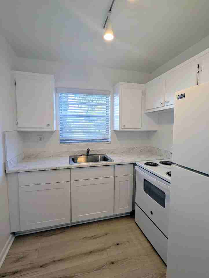 353 Sheffield O - Photo 3 of 26