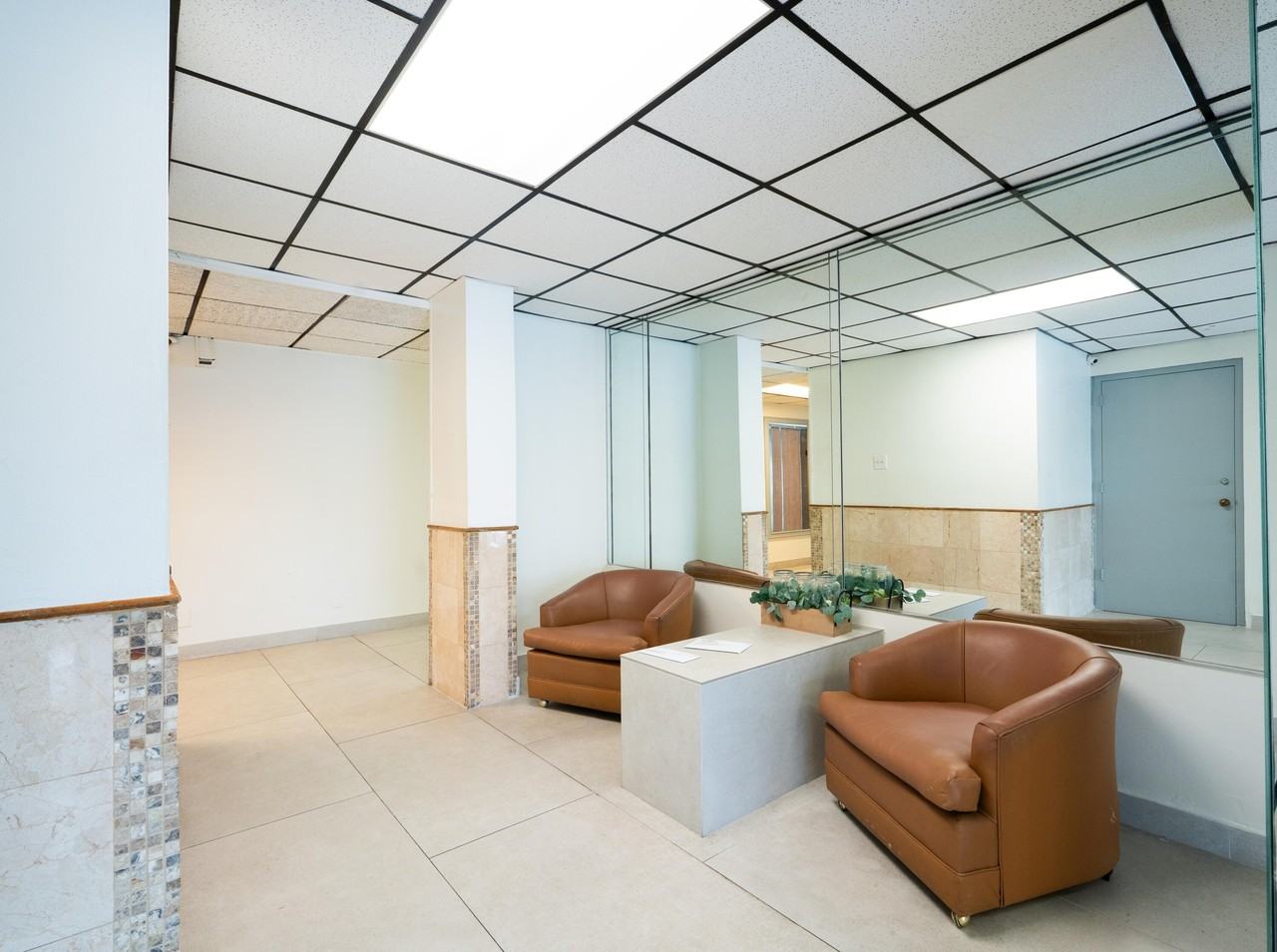 2200 E Hallandale Beach Blvd Apt 202 - Photo 5 of 28