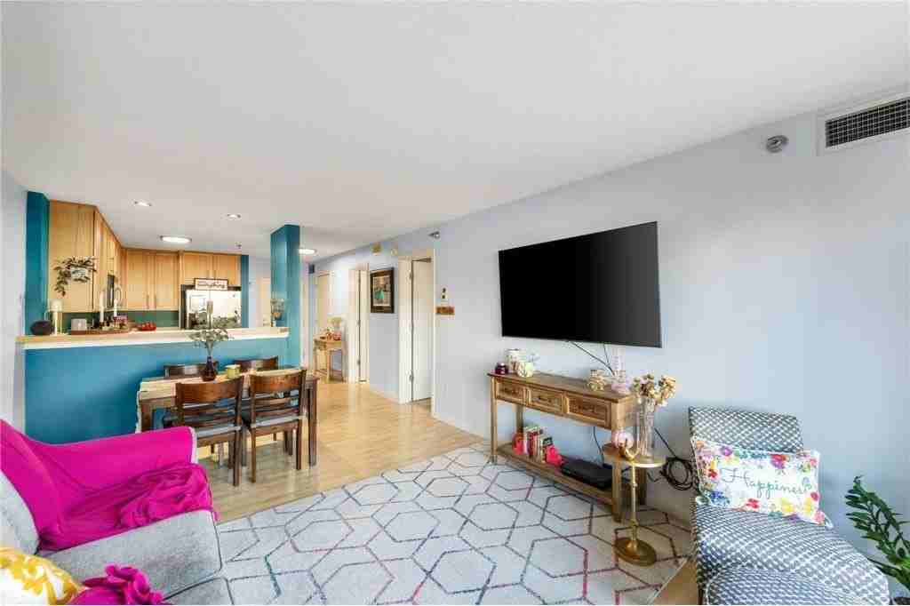 48 Groveland Ter #B103 - Photo 7 of 42