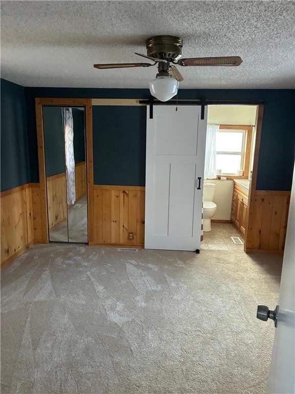 8102 Oakwood Ave Ne - Photo 5 of 9