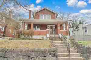 featured image of 1144 Wasena Ave Sw