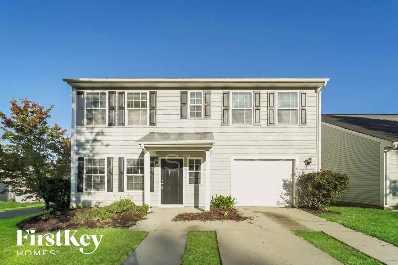 11303 Joe Morrison Ln - Photo 3 of 15