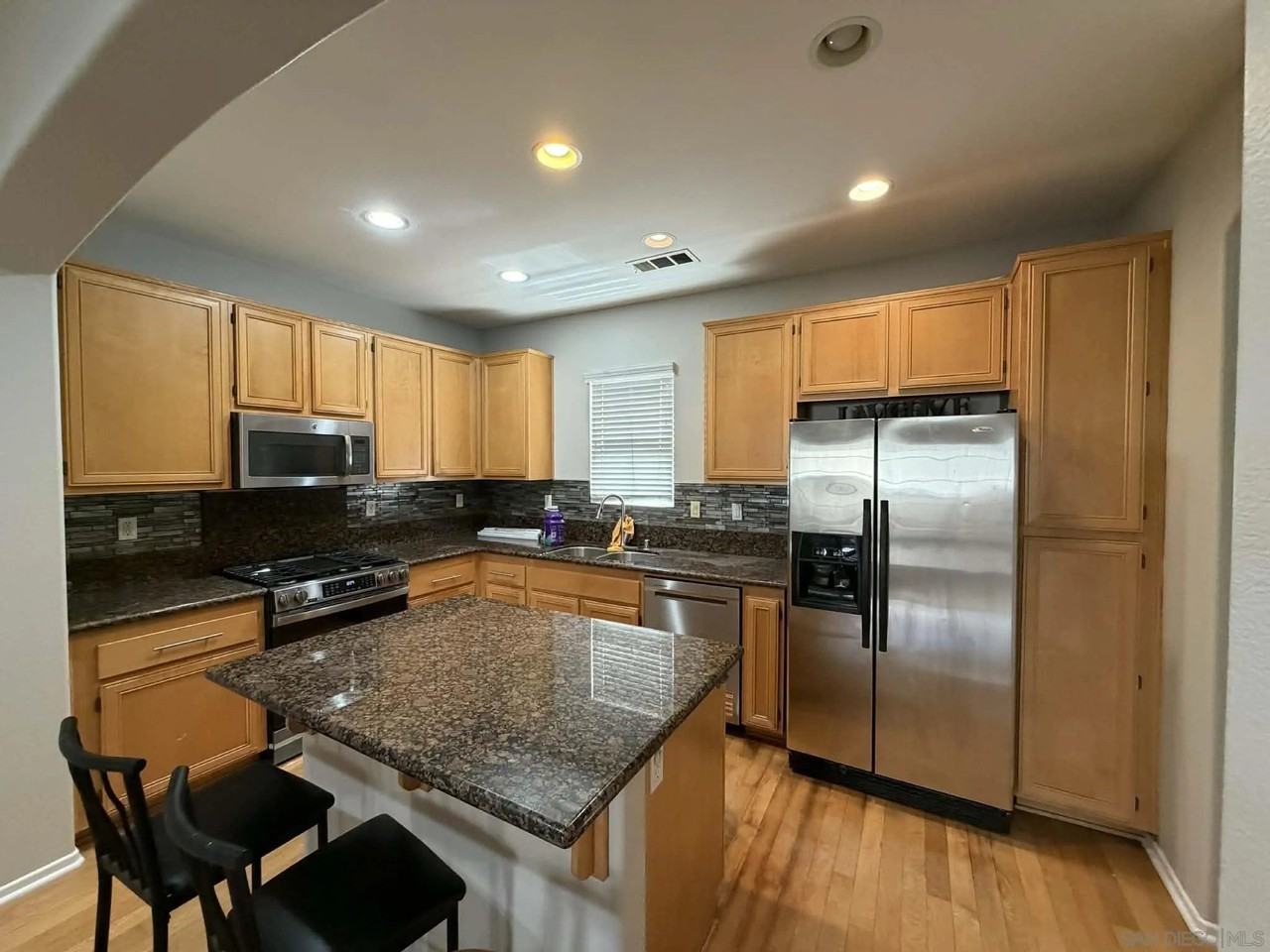 746 Broadway 13 - Photo 3 of 7