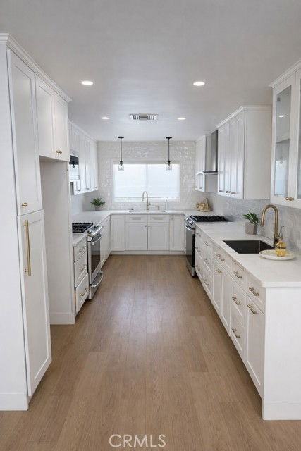 20156 Arminta St - Photo 3 of 8