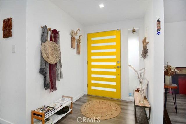 4737 Topanga Canyon Blvd - Photo 2 of 8