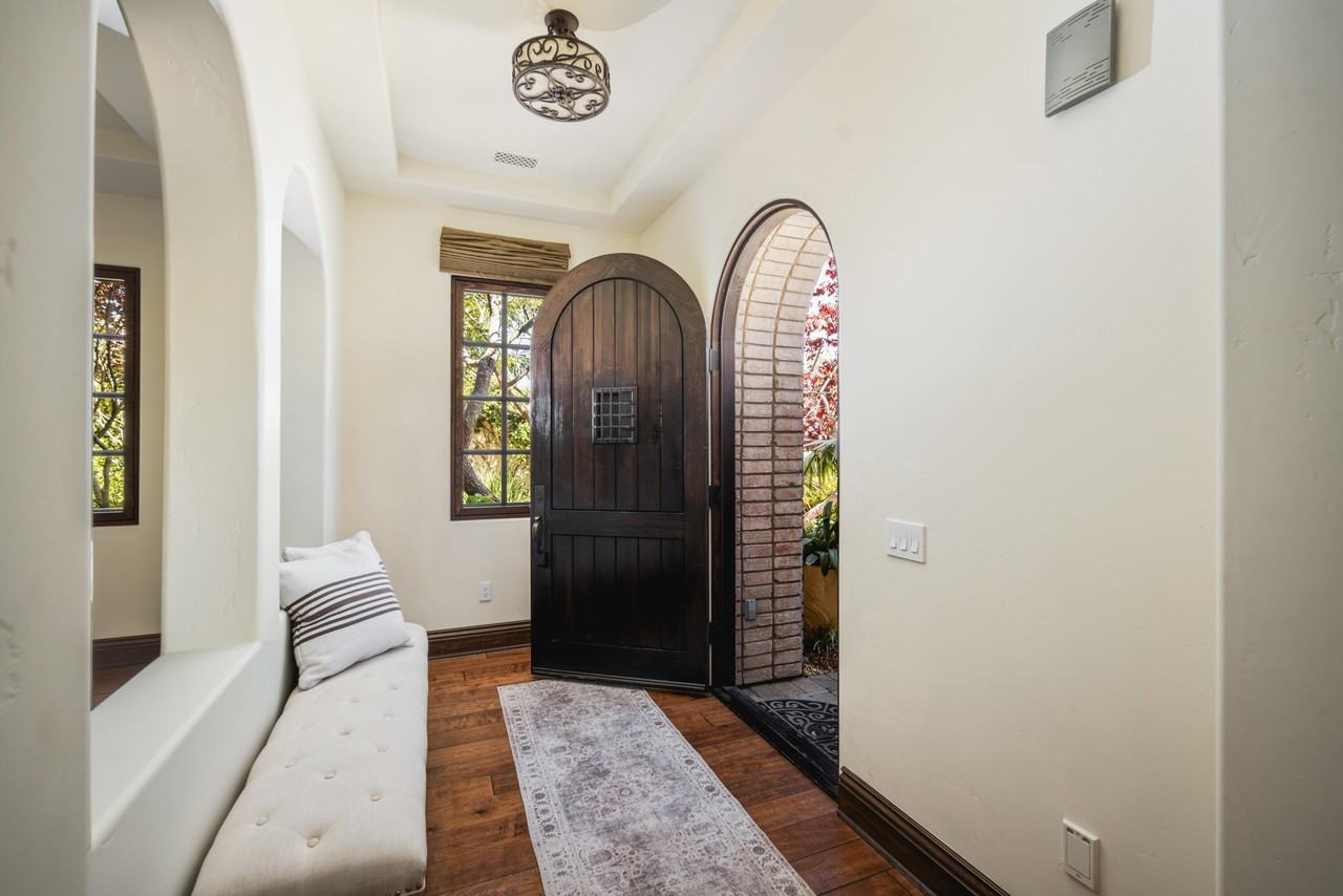 267 Elderberry Dr - Photo 5 of 28