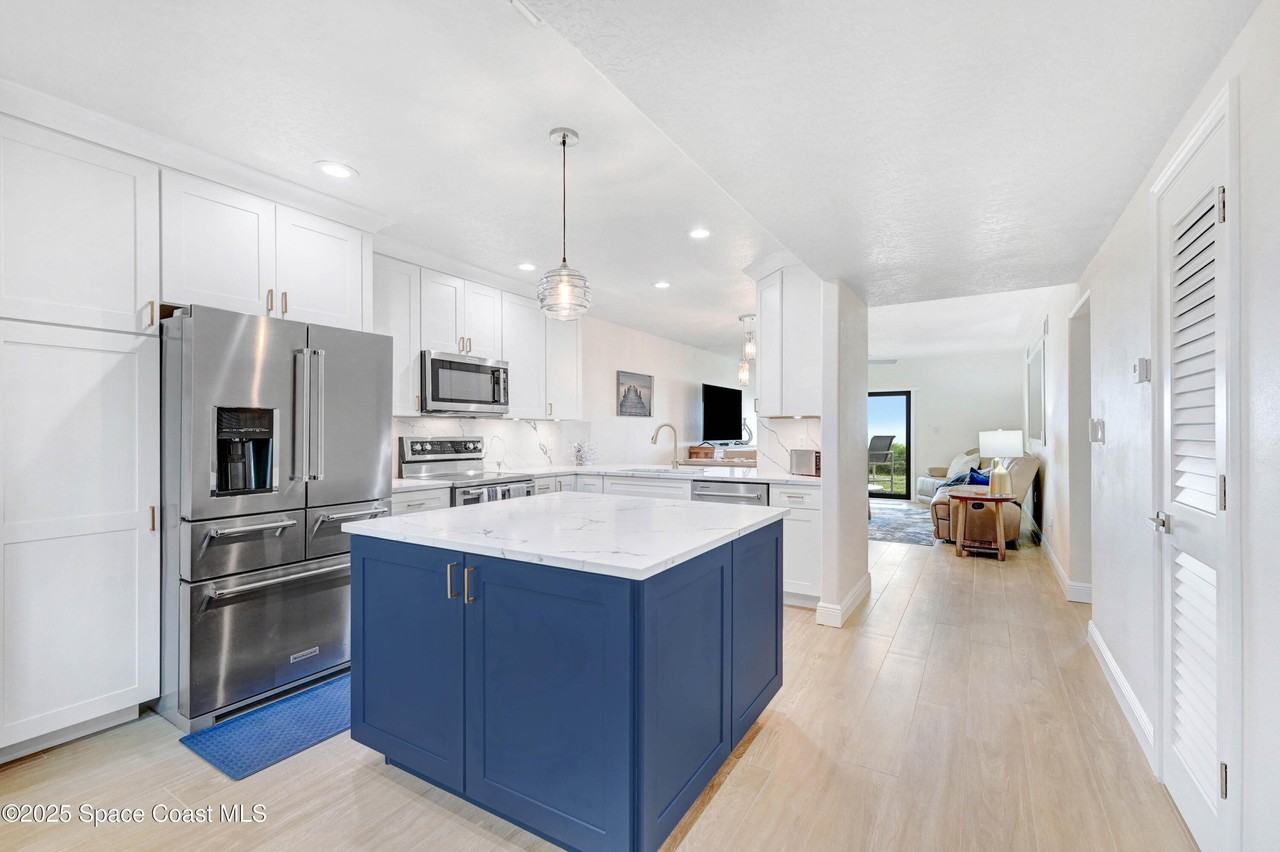 199 Jimmy Buffett Mem Highway #A104 - Photo 4 of 37