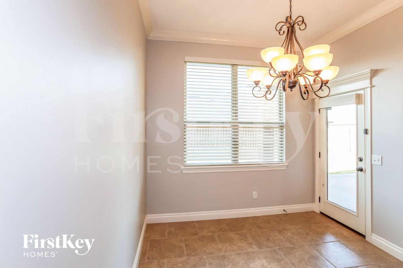 648 Cristo Pass - Photo 4 of 15