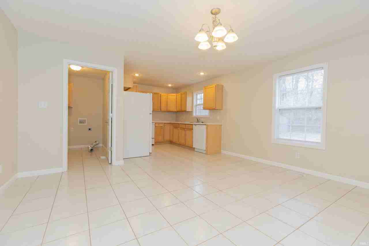 7778 Sandalwood Dr - Photo 4 of 16