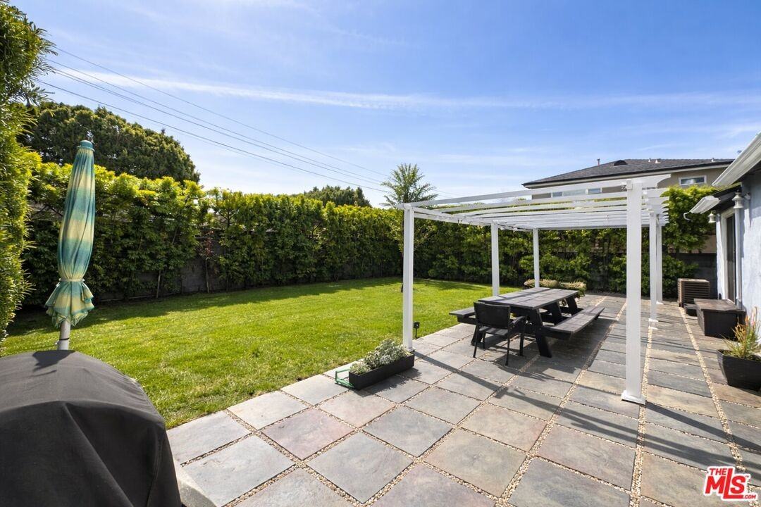 10870 Whitburn St - Photo 2 of 8