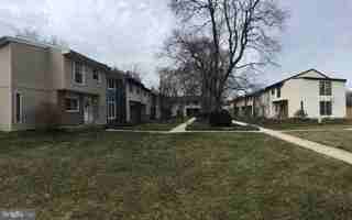 featured image of 1998 Cambridge Dr