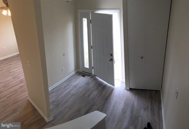 1998 Cambridge Dr - Photo 4 of 13