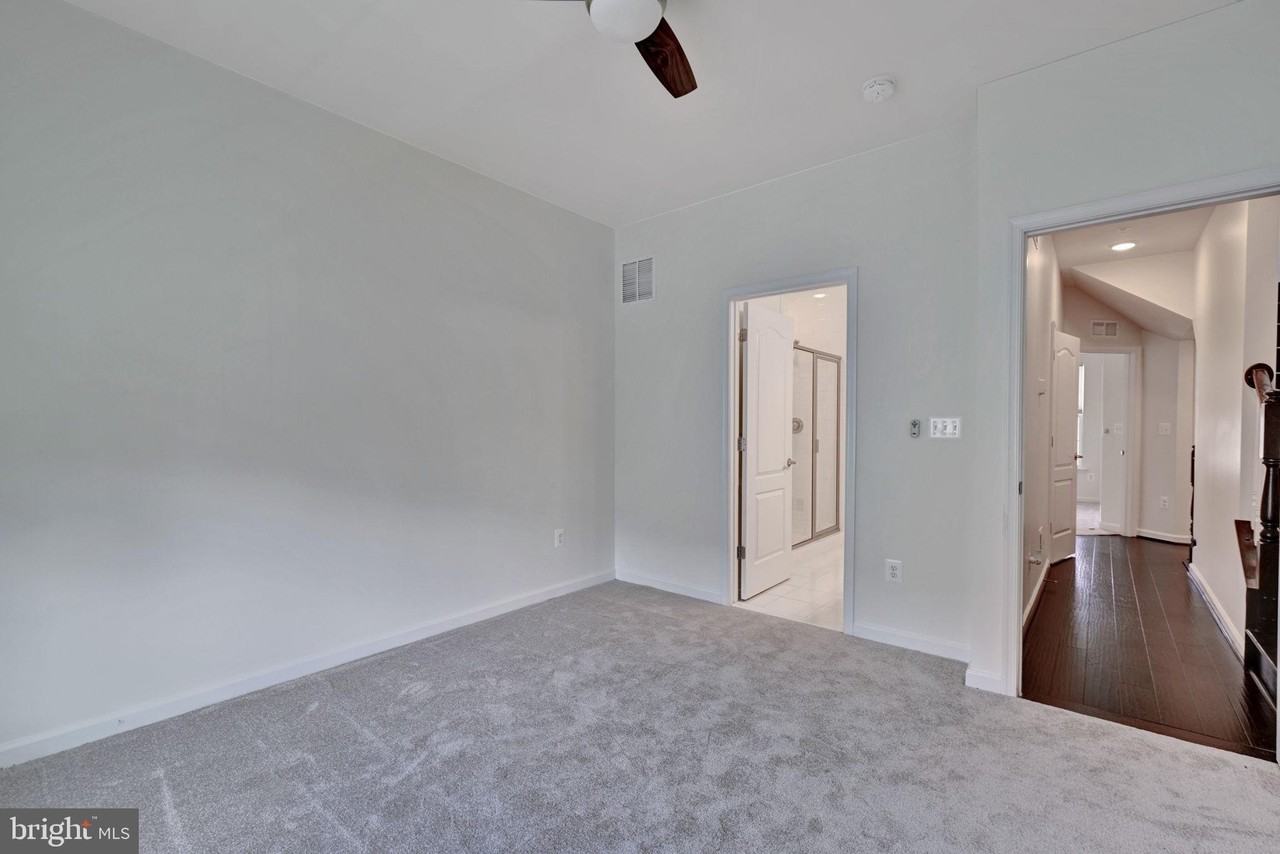 2732 Wessex Cir - Photo 6 of 31