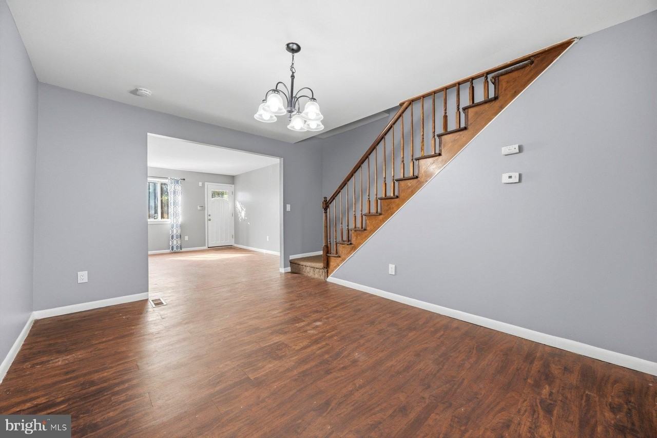 343 Font Hill Ave - Photo 7 of 27