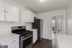 featured image of 3902 Erdman Ave Unit 2