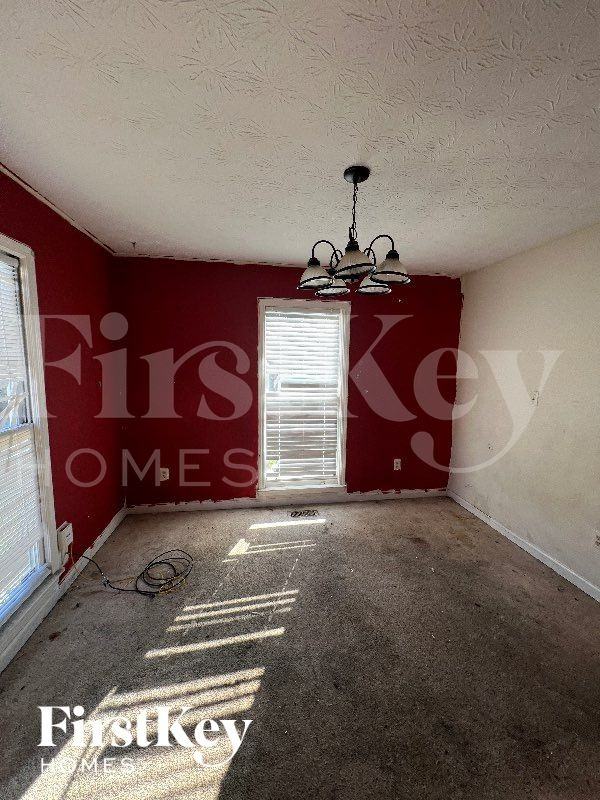 4923 Autumn Cir - Photo 4 of 12