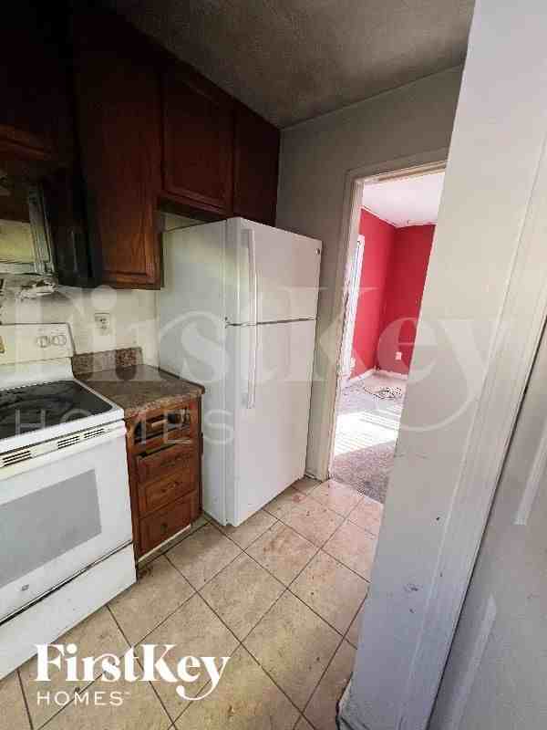 4923 Autumn Cir - Photo 5 of 12