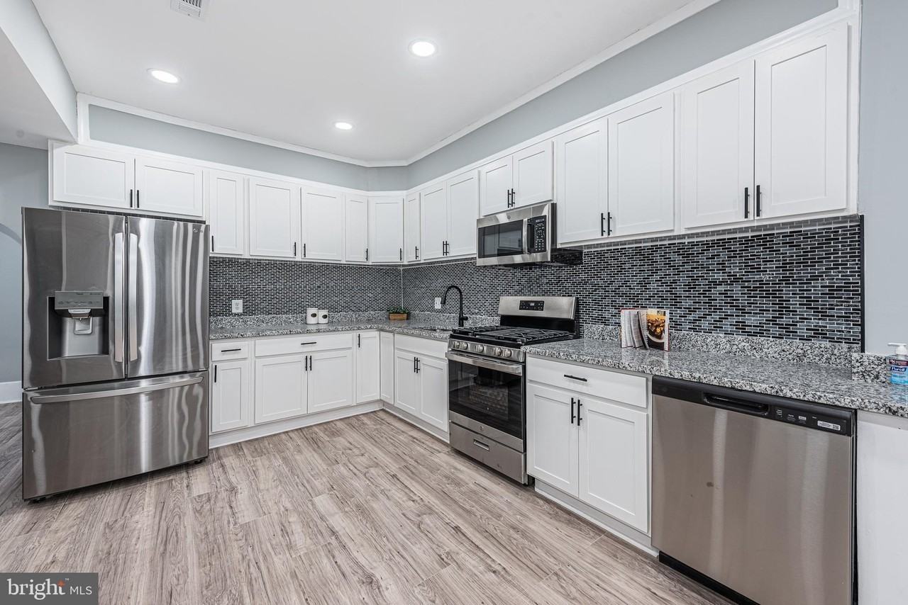 5513 Minnoka Ave - Photo 7 of 29