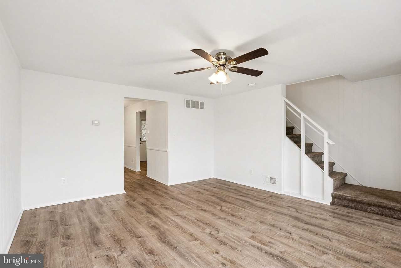 2002 Ewald Ave - Photo 4 of 27