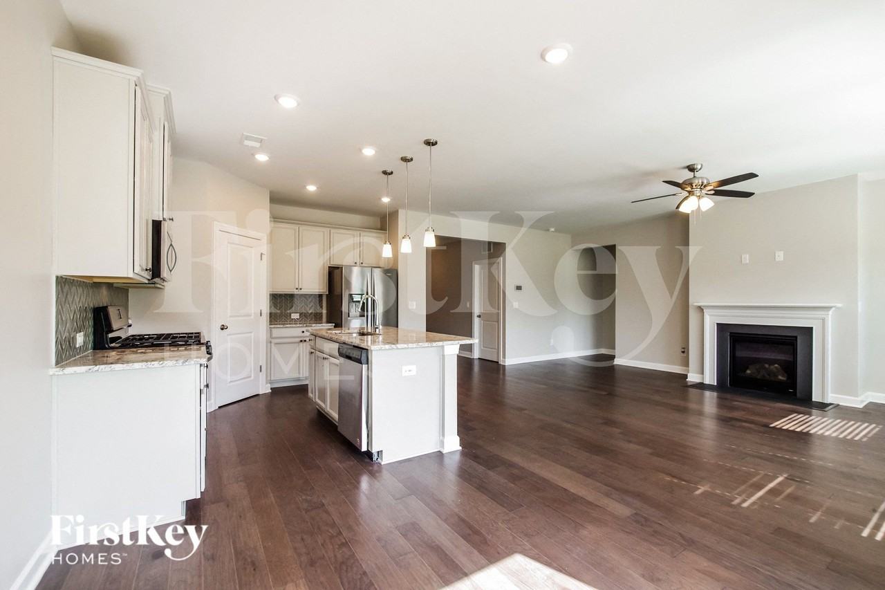 3009 Striped Maple Ct - Photo 5 of 15