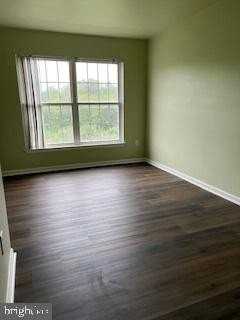 5180 Duke Ct - Photo 4 of 13