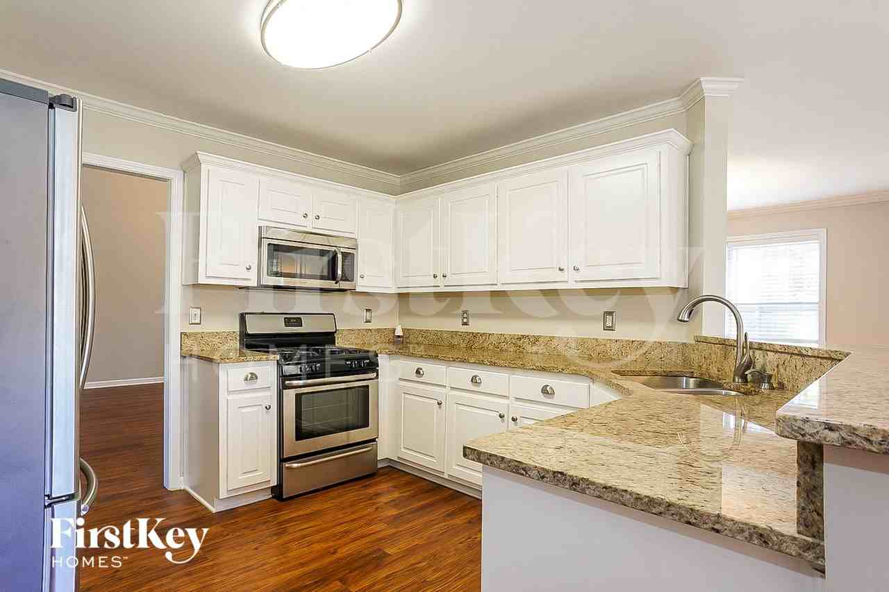 77 Pebble Creek Dr - Photo 6 of 15