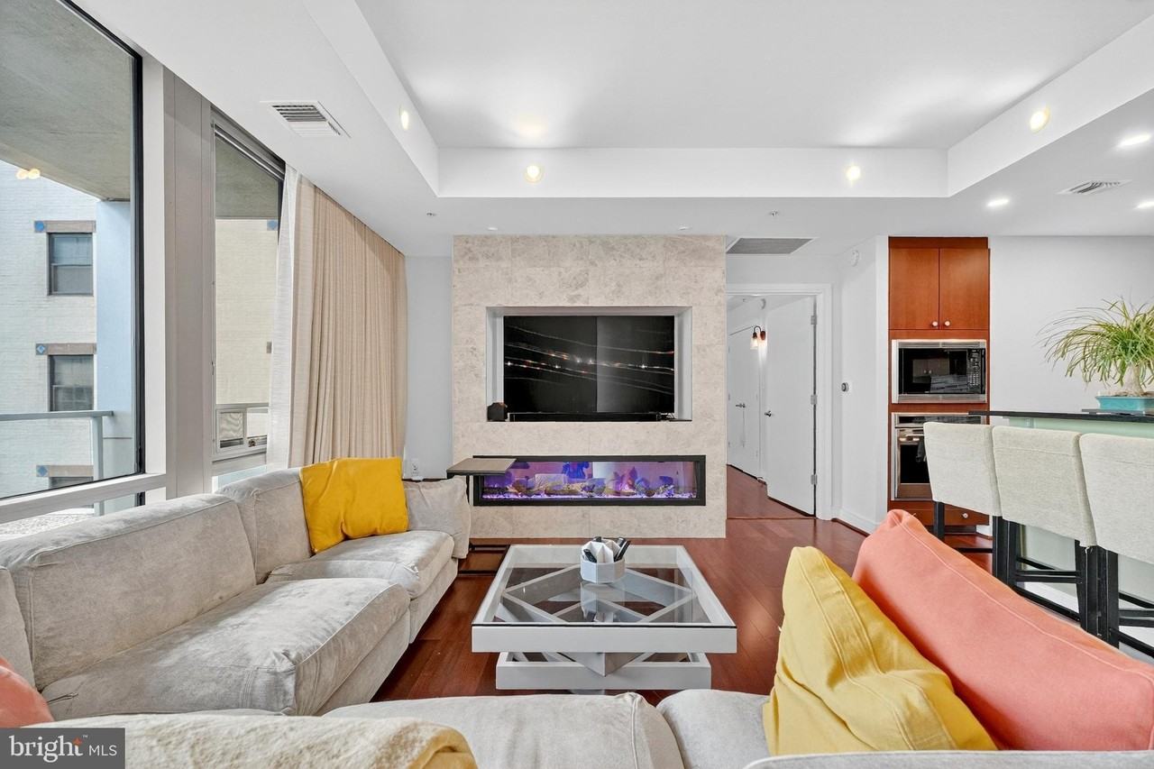 6820 Wisconsin Ave Apt 4006 - Photo 5 of 33