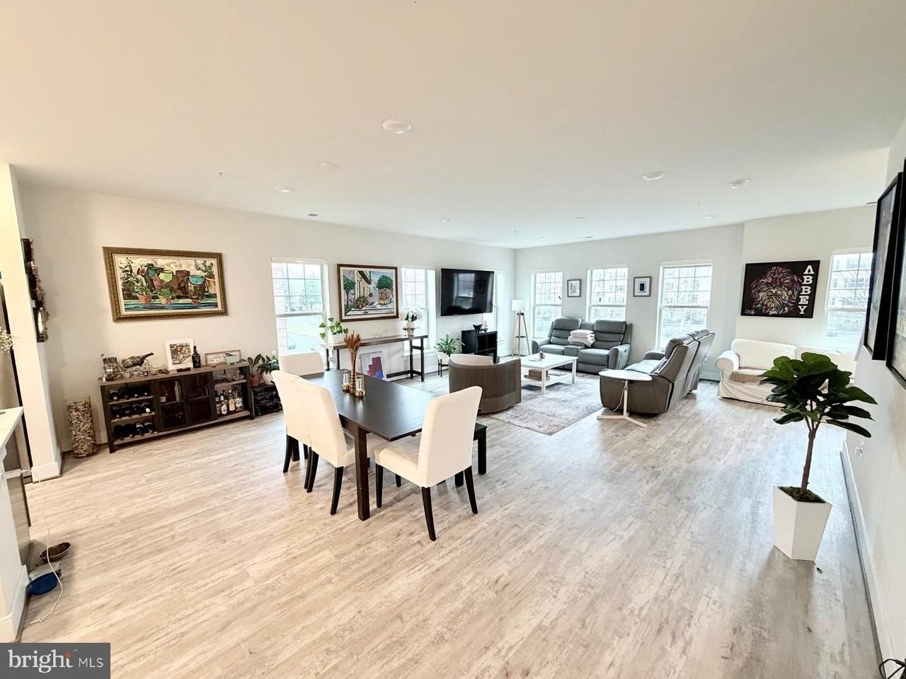 9584 Fields Rd Unit 9584 - Photo 6 of 30