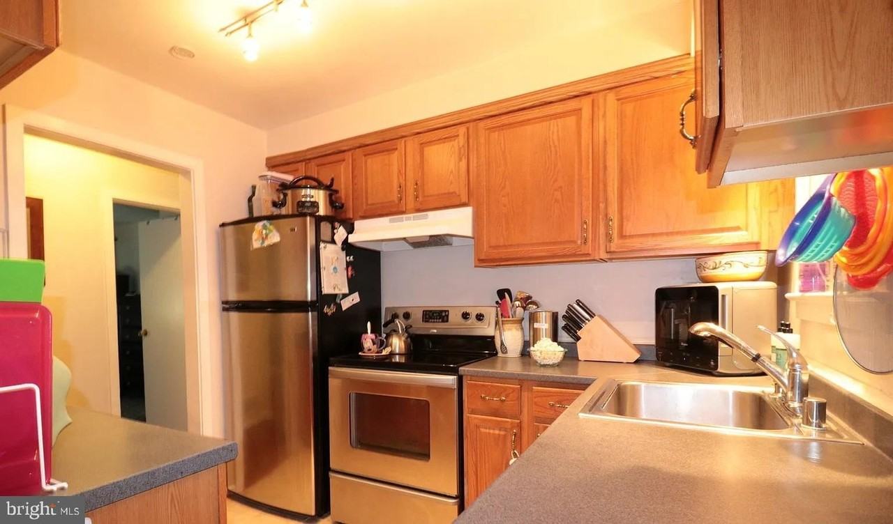 13904 Mills Ave - Photo 3 of 29