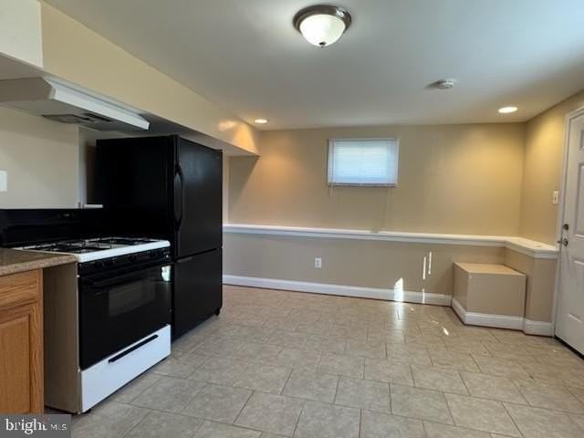 9207 4th St - Photo 5 of 14