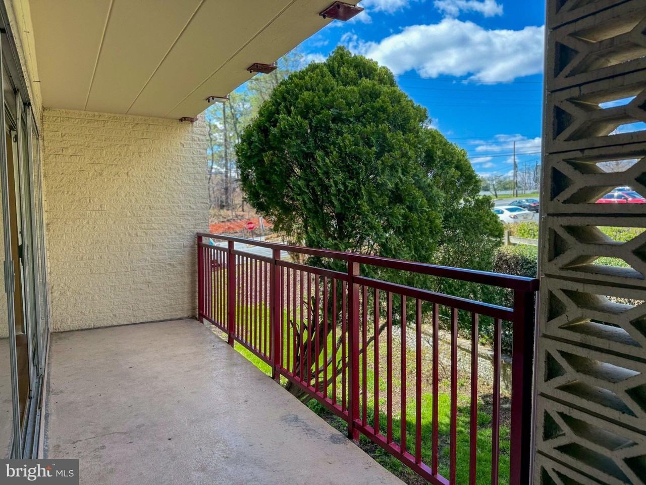 9203 New Hampshire Ave Apt 106 - Photo 7 of 17